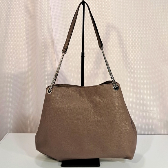 Michael Kors Gorgeous Leather Bag - Picture 2 of 16